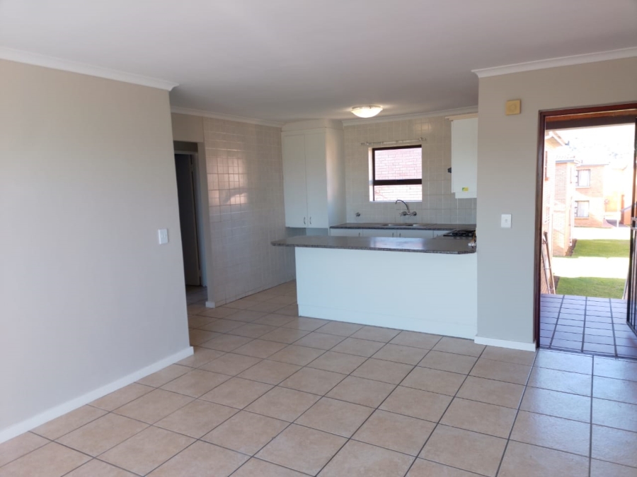 2 Bedroom Property for Sale in Pine Acres Western Cape